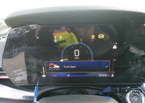 2025 Chevrolet Trax Fwd 2Rs z USA, uszkodzony, nr VIN KL77LJEP9SC301883